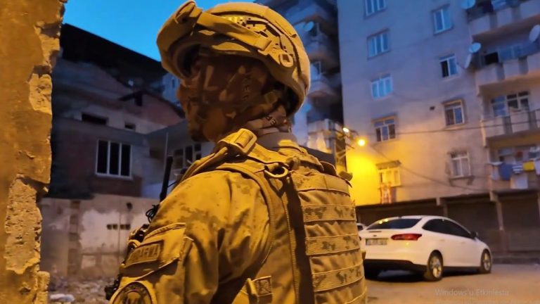Aydın dahil 22 ilde DEAŞ operasyonu! 59 şüpheli yakalandı