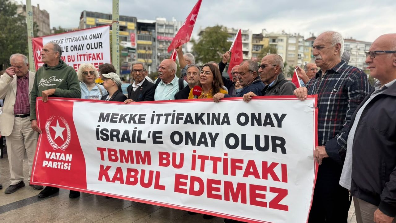 Aydın'da Mekke Anlaşması'na karşı imza kampanyası düzenlendi