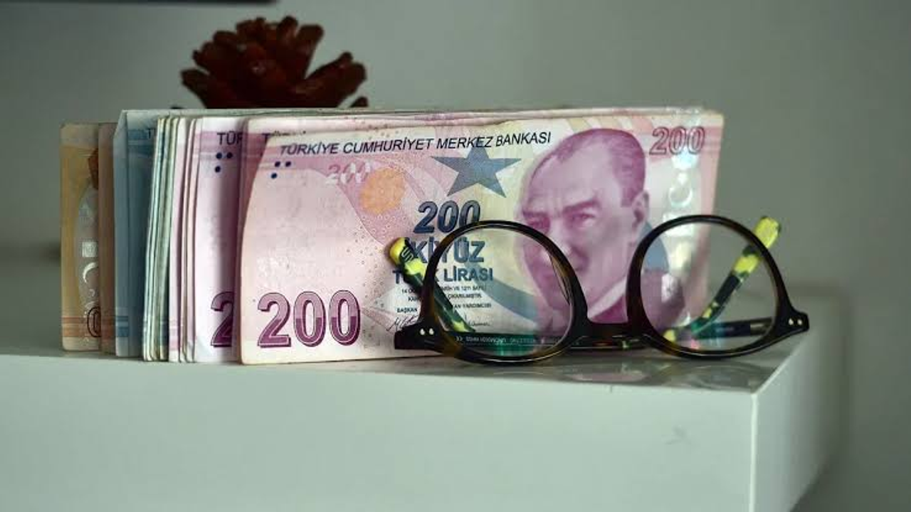 Memurların fazla mesai ücretine zam geliyor! 2027’de yeni tarife belli oldu