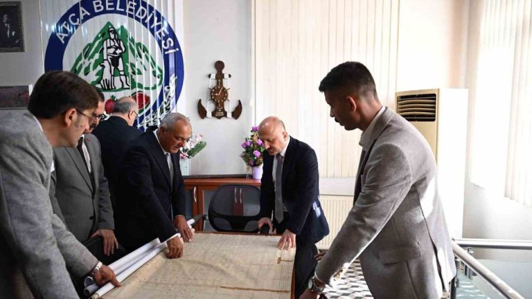 Vali Varol, Atça’nın tarihi şehir planına yakından baktı