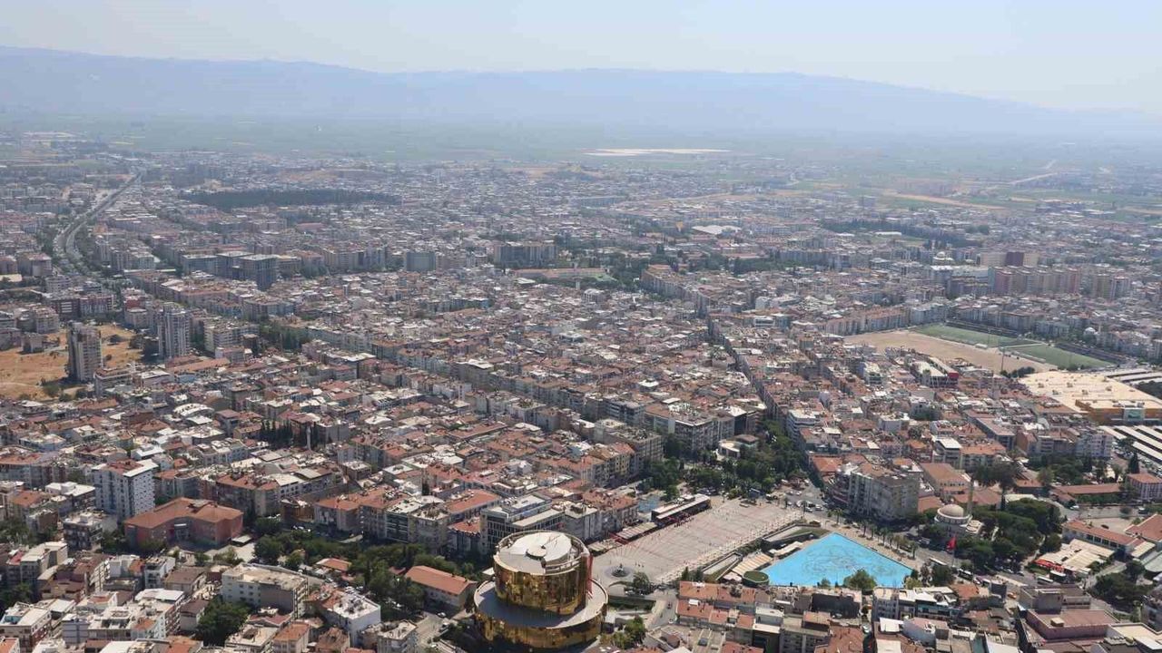 Komşularına kar yağan Aydın'da soğuk hava dalgası etkisini arttırdı: İşte haftalık hava durumu raporu