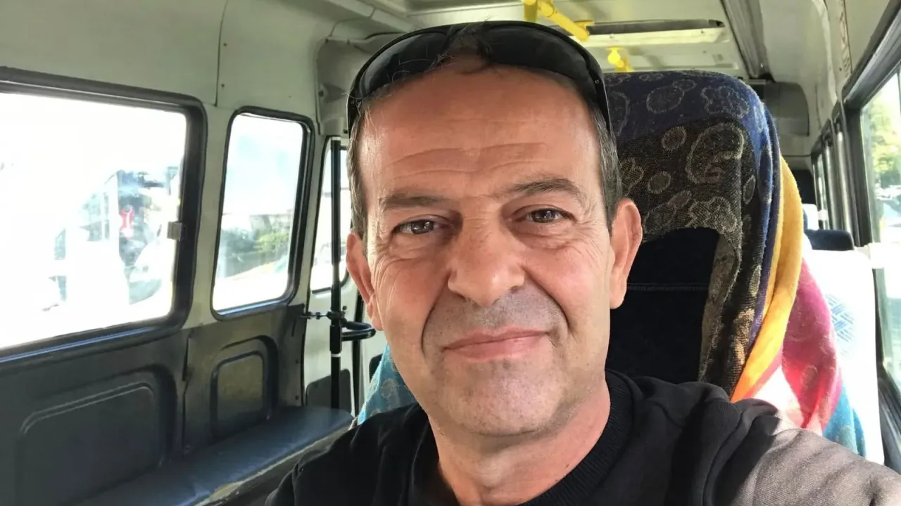 Kuşadası'nda minibüsler eski başkanından acı haber
