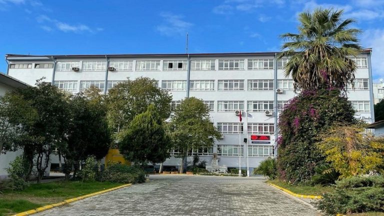 Eğitimde yeni sistem devreye girdi! Sınav tarihleri belli oldu