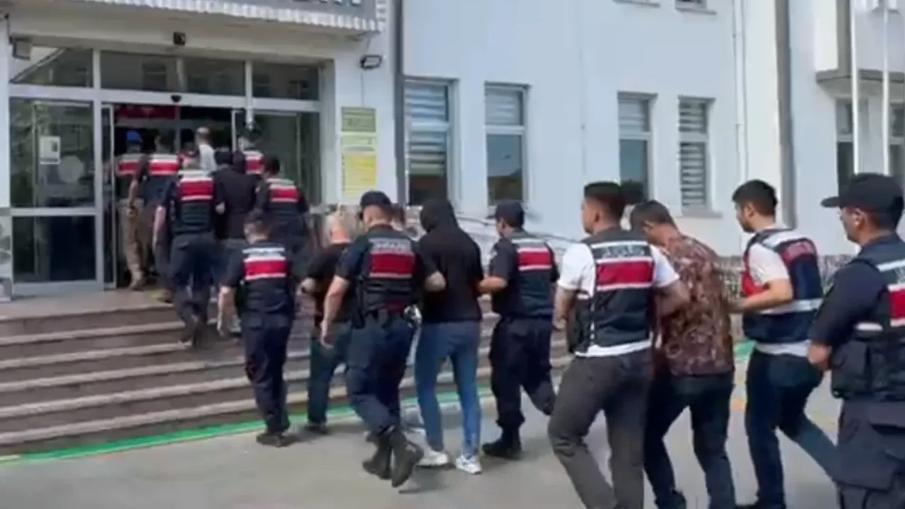 Aydın'da aranan şahıslar yakalandı