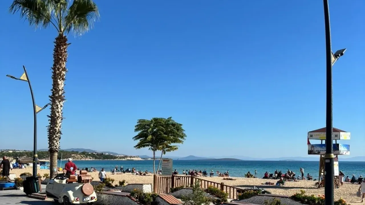 Didim'de deniz sezonu kapanmadı