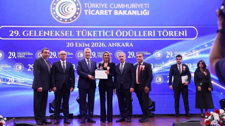ADÜ'lü akademisyenlere Ticaret Bakanlığı'ndan büyük ödül