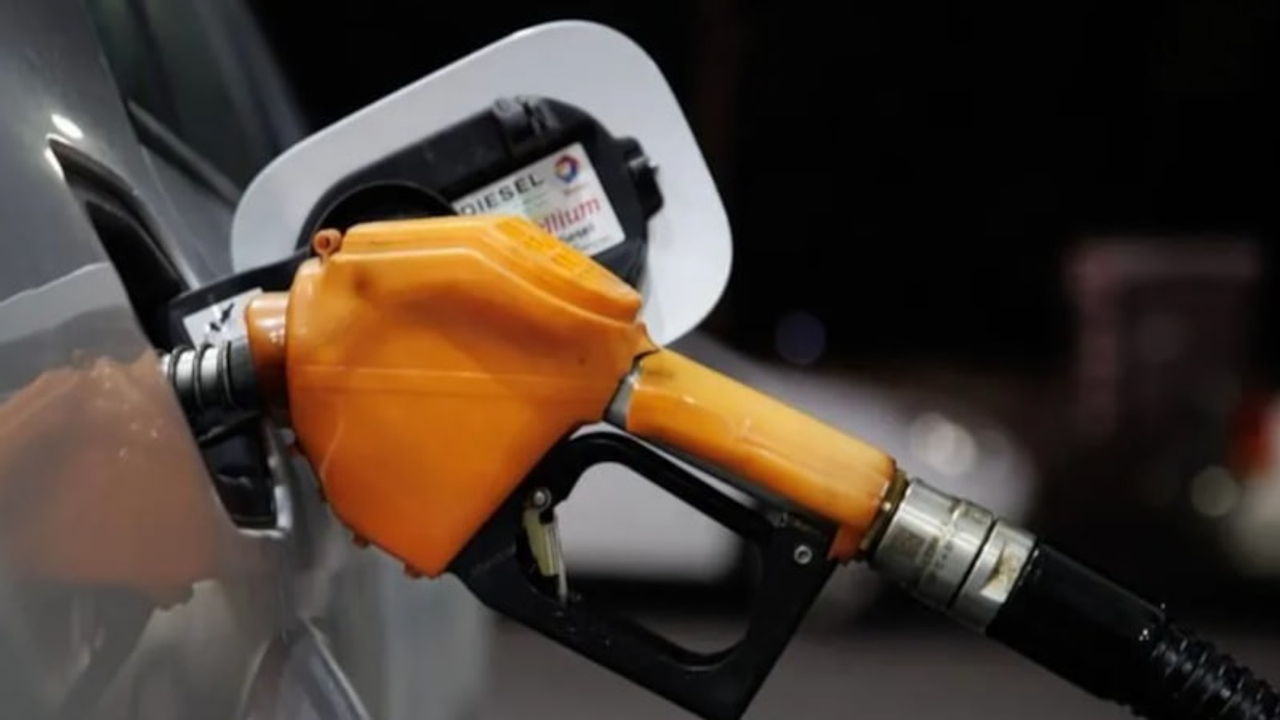 Benzine bir indirim daha geliyor!