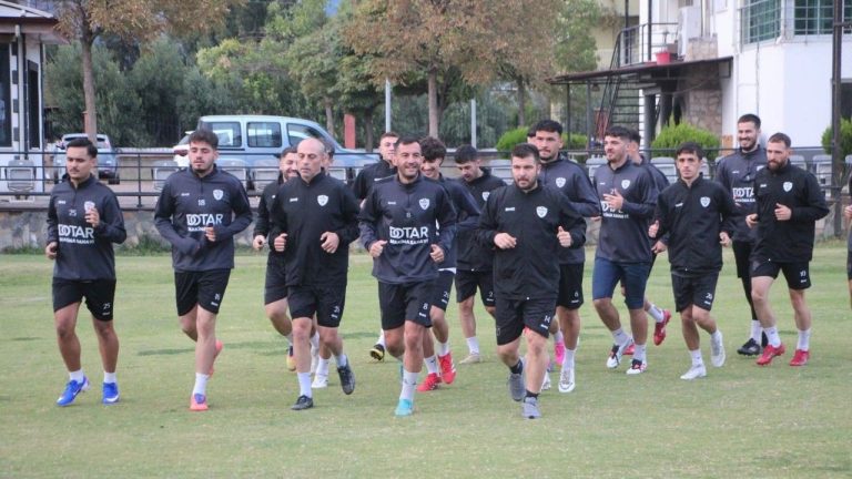 Nazillispor sezonu Germencik'te açıyor