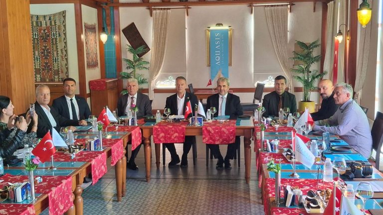Yıldırım; “Didim Zeytinyağı tadım rekoru Guinness tarafından tescillendi”