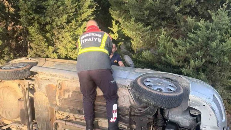 Aydın’da otomobil devrildi: 2 yaralı