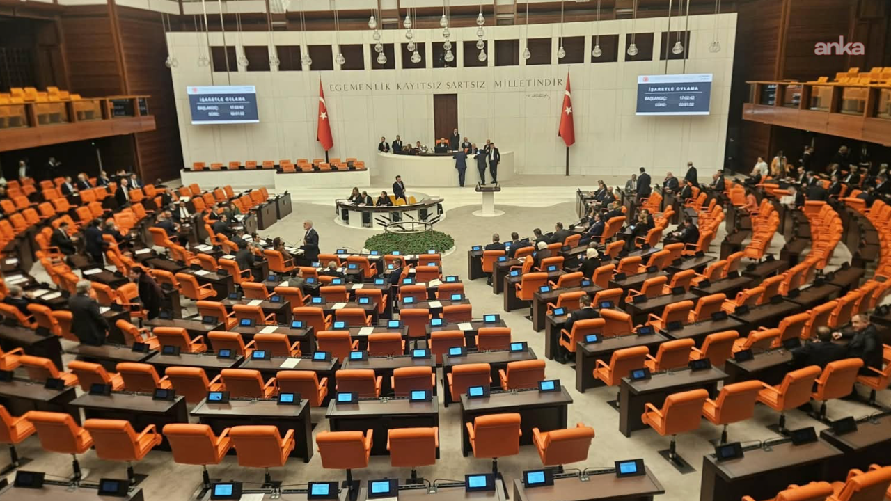 TBMM Genel Kurulu'nda fon düzenlemesinin ilk beş maddesi kabul edildi