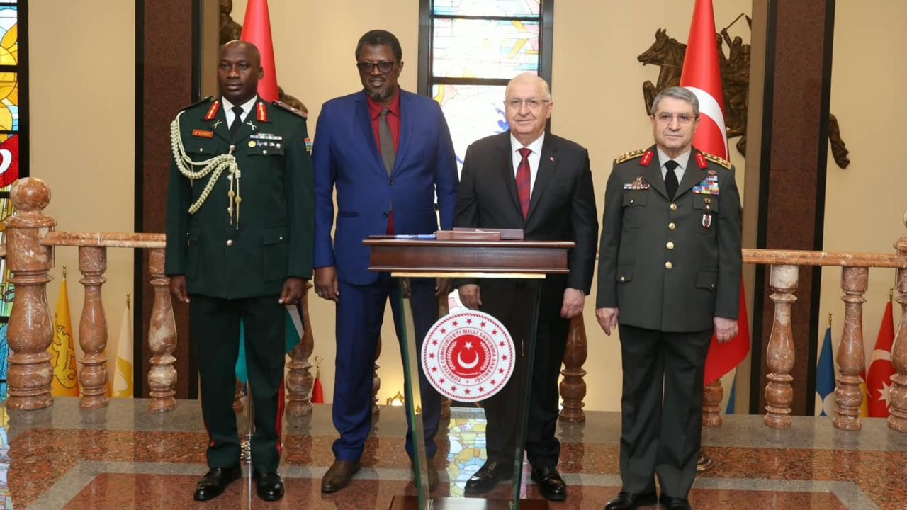 Milli Savunma Bakanı Güler, Gambiyalı mevkidaşı Joof ile görüştü