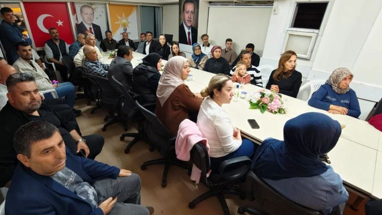 AK Parti ilçe teşkilatından önemli toplantı!